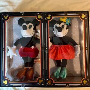 Limited Release Mickey and Minnie Mouse Plush Dolls 90th Birthday New in Box